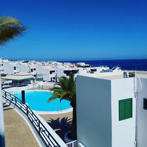 https://apartment-portonovo-107-sea-view-piscina-wifi-old-town.puertodelcarmen-hotels.org