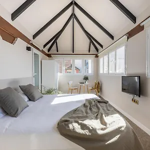 https://suites-fana-recommended-for-adults.hotelsinnerja.org